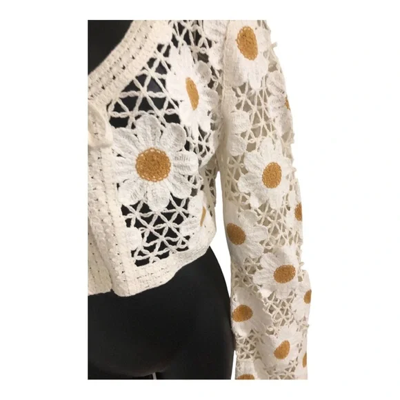 Jessica Simpsom cream daisy floral front tie crochet bolero cardigan size XL new - Picture 8 of 15